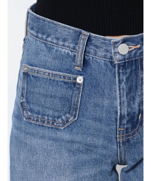 jouetie（ジュエティ）の「ローライズワイドデニム（デニムパンツ・レディース・ライトブルー/ブラック・SMALL/MEDIUM）」の15枚目の写真