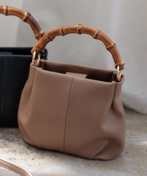 KOBE LETTUCE（コウベレタス）の「バンブーハンドル2wayバッグ（ハンドバッグ・レディース・アイボリー/ブラック/グレイッシュベージュ・FREE）」の6枚目の写真