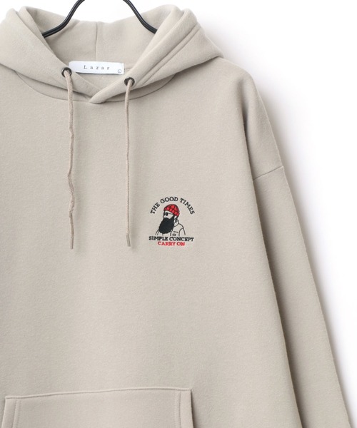 Lazar(ラザル)の「Lazar 別注 Couple Beardman Sweat/オーバーサイズ 裏起毛 ワンポイント刺繍 スウェット パーカー フーディー/長袖 トップス プルオーバー/レディース メンズ(パーカー・メンズ・ブラック/グレー系その他/アッシュグレー/ダークグリーン/ブルー/ブラック系その他/ホワイト系その他/ベージュ系その他/ホワイト/グレー系その他2/グリーン系その他2/グリーン系その他3/ベージュ/グリーン系その他/ブルー系その他/チャコール・M/L/LL)」の11枚目の写真