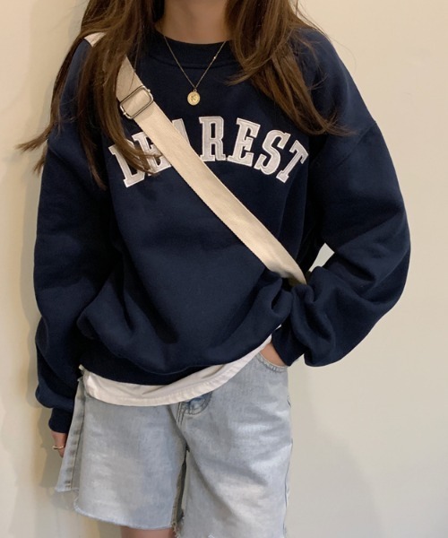 CLEA(クレア)の「刺繍カレッジロゴ 裏起毛ルーズプルオーバー(スウェット・レディース・オートミール/ネイビー・FREE)」の7枚目の写真