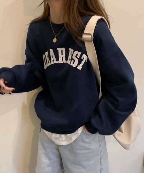 CLEA(クレア)の「刺繍カレッジロゴ 裏起毛ルーズプルオーバー(スウェット・レディース・オートミール/ネイビー・FREE)」の8枚目の写真