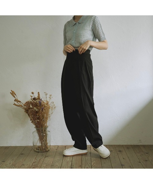 t a r o s u（タロス）の「t a r o s u high waist tuck pants/タロスハイウエストタックパンツ（スラックス・レディース・ナチュラル/ブラック・FREE）」の12枚目の写真