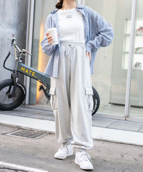 WEGO(ウィゴー)の「WEGO/スウェットカーゴポケットパンツ(スウェットパンツ・レディース・ブラック/杢グレー/ホワイト・FREE)」の18枚目の写真