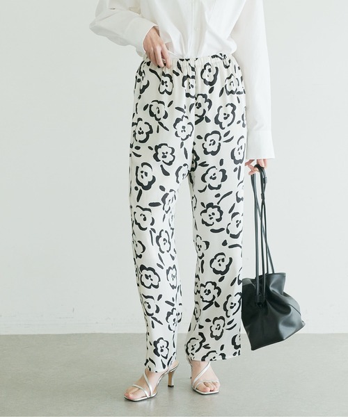 GALLARDAGALANTE（ガリャルダガランテ）の「《セットアップ対応》ヴィンテージサテンパンツ（その他パンツ・レディース・ホワイト/ブルー・FREE）」の6枚目の写真