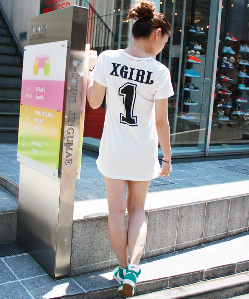 X-girl（エックスガール）の「TALK S/S TEE DRESS（ワンピース・レディース・ホワイト/ブラック/ネイビー・2/1）」の7枚目の写真