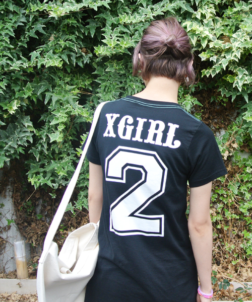 X-girl（エックスガール）の「TALK S/S TEE DRESS（ワンピース・レディース・ホワイト/ブラック/ネイビー・2/1）」の12枚目の写真