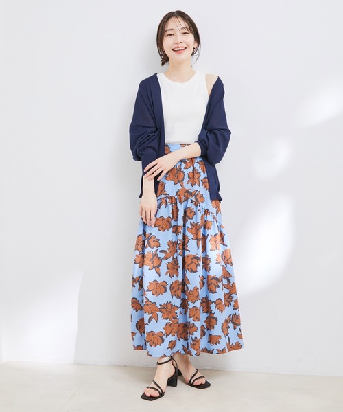 Juze（ジュゼ）の「ナローアシメストラップヒールサンダル（サンダル・レディース・ホワイト/ブラック/シルバー・22.5cm/23.5cm/24.5cm）」の5枚目の写真