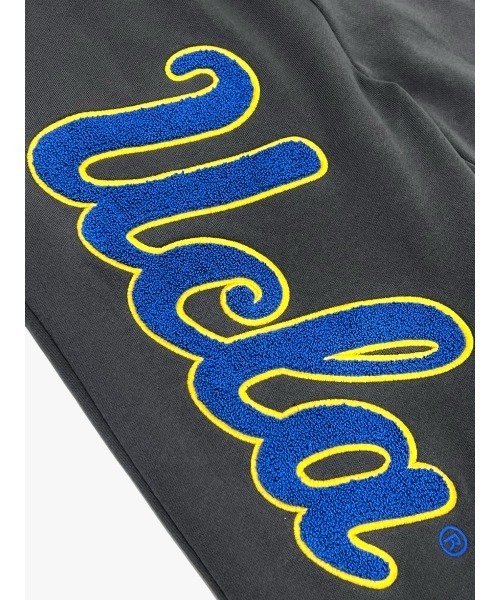 UCLA(ユーシーエルエー)の「【UCLA】 プリント+刺繍 裏毛 スウェットパンツ(スウェットパンツ・メンズ・チャコールグレー/グリーン/オフホワイト・2/3)」の4枚目の写真