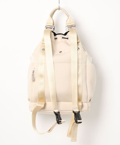 story.（ストーリー）の「ネオプレン5Pリュック（バックパック/リュック・レディース・ベージュ・FREE）」の5枚目の写真