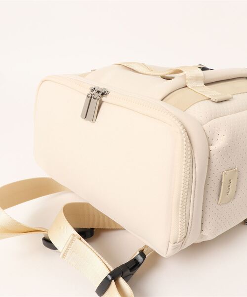 story.（ストーリー）の「ネオプレン5Pリュック（バックパック/リュック・レディース・ベージュ・FREE）」の3枚目の写真