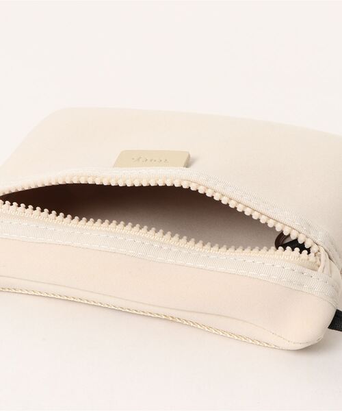 story.（ストーリー）の「ネオプレン5Pリュック（バックパック/リュック・レディース・ベージュ・FREE）」の2枚目の写真