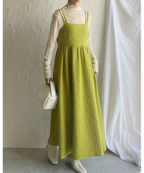 She's Closet(シーズクローゼット)の「Aラインボリュームフレアギャザーロング丈ふくれジャガードキャミワンピース(ワンピース・レディース・アイボリー/ブラック/グリーン・FREE)」の15枚目の写真