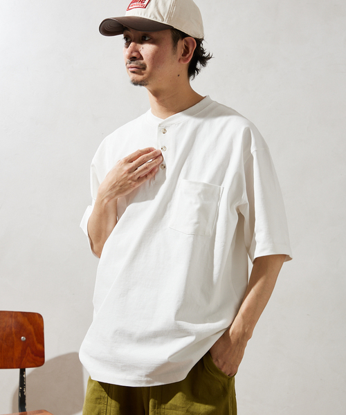 JOURNAL STANDARD relume（ジャーナルスタンダード　レリューム）の「【Allen A / アレンエー】別注 ヘンリーネックTシャツ（Tシャツ/カットソー・メンズ・ライトグレー/ホワイト/カーキ/ブルー・MEDIUM/LARGE）」の7枚目の写真
