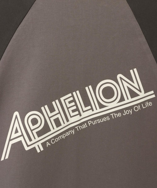 andme(アンドミー)の「配色ラグランバックロゴオーバーサイズTシャツ(Tシャツ/カットソー・レディース・ブルー/チャコールグレー/グレー/ベージュ・M)」の14枚目の写真