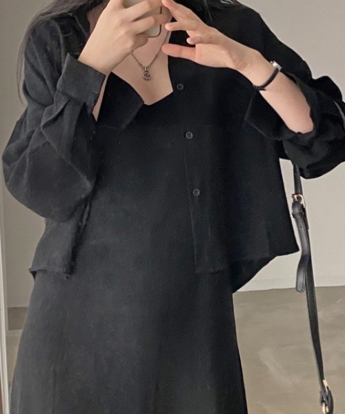 LADY LIKE(レディライク)の「シャツ付きキャミワンピース2点セット(ワンピース・レディース・ベージュ/ブラック・M)」の3枚目の写真