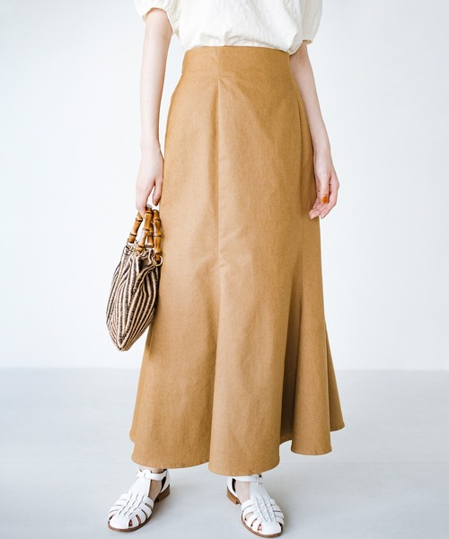 haco!(ハコ)の「品のある色っぽさを身につける!ラインを出さずともメリハリがつく のびのび素材のマーメイドスカート(スカート・レディース・キャメル・SMALL/MEDIUM/LARGE/X-LARGE)」の1枚目の写真
