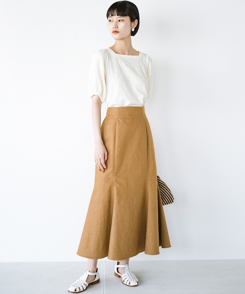 haco!(ハコ)の「品のある色っぽさを身につける!ラインを出さずともメリハリがつく のびのび素材のマーメイドスカート(スカート・レディース・キャメル・SMALL/MEDIUM/LARGE/X-LARGE)」の3枚目の写真