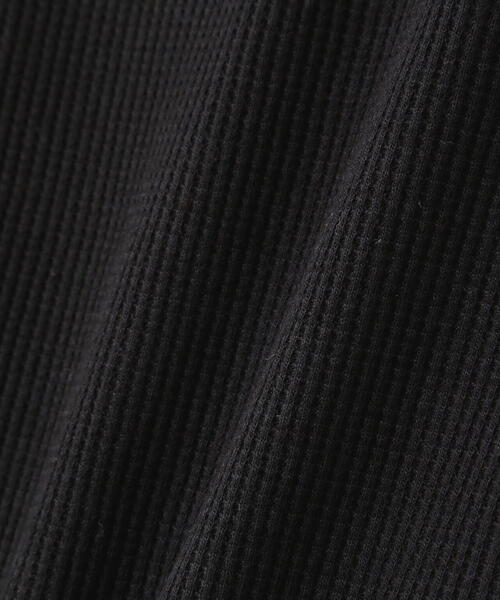 AVIREX(アヴィレックス)の「《DAILY/デイリー》L/S THERMAL V-NECK T-SHIRT / デイリー長袖 サーマル Vネック ティーシャツ(Tシャツ/カットソー・メンズ・ネイビー/グレー/ブラック/ホワイト系2/オリーブ系・L/M/S/XL/2XL)」の10枚目の写真