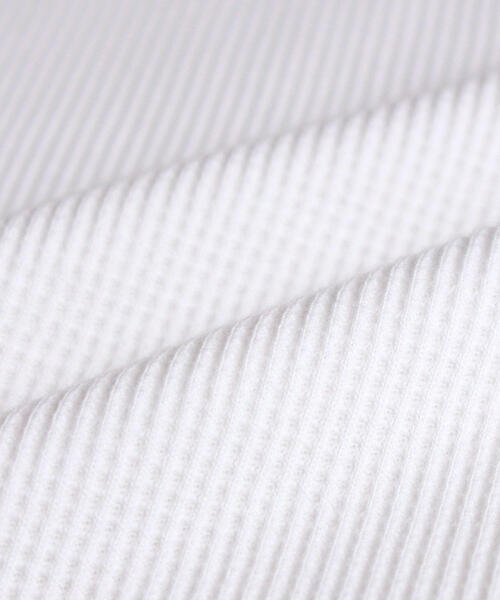 AVIREX(アヴィレックス)の「《DAILY/デイリー》L/S THERMAL V-NECK T-SHIRT / デイリー長袖 サーマル Vネック ティーシャツ(Tシャツ/カットソー・メンズ・ネイビー/グレー/ブラック/ホワイト系2/オリーブ系・L/M/S/XL/2XL)」の13枚目の写真