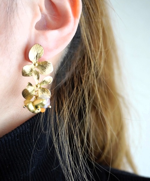 AOMOMO】大人可愛い パールと天然石 サージカルステンレス316L