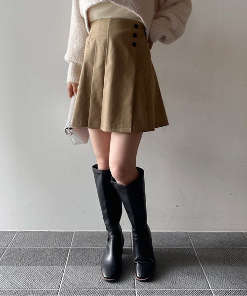 NOMAE(ノーマエ)の「サイドプリーツミニスカパン(スカート・レディース・ブラック/ベージュ/グレー/ブラウン系その他/ダークグレー/チャコールグレー/ライトブラック/ライトブラウン・FREE)」の8枚目の写真