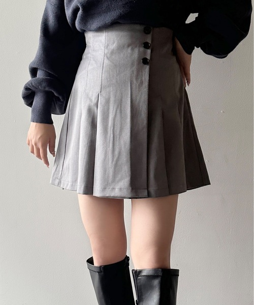 NOMAE(ノーマエ)の「サイドプリーツミニスカパン(スカート・レディース・ブラック/ベージュ/グレー/ブラウン系その他/ダークグレー/チャコールグレー/ライトブラック/ライトブラウン・FREE)」の5枚目の写真