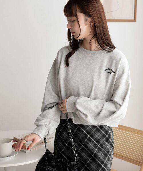 WEGO（ウィゴー）の「WEGO/クロップドスウェット（スウェット・レディース・ホワイト/ネイビー/杢グレー/ワイン/オフホワイト/グリーン/スミクロ/その他1・FREE）」の15枚目の写真