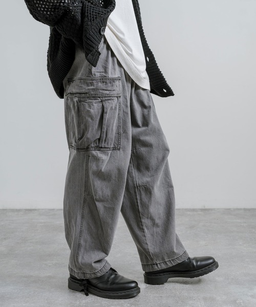 ワイドシルエットバルーンカーゴデニムパンツ(デニムパンツ)|Rocky Monroe(ロッキーモンロー) ワイドシルエットバルーンカーゴデニムパンツ(デニムパンツ)|Rocky Monroe(ロッキーモンロー)