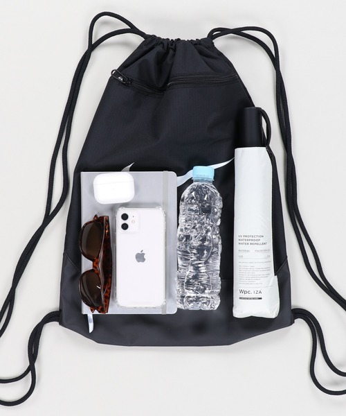 NIKE(ナイキ)の「【NIKE/ナイキ】ナップサック/通学・部活・旅行・プレゼントに◎軽量サブバッグ(バックパック/リュック・メンズ・ブラック・ONESIZE)」の7枚目の写真