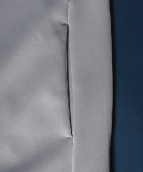 ANPAS(アンパス)の「Punch the dough Collar Separated Half Zip Pullover/ポンチ クレリック ハーフジップ プルオーバー ジャージ(スウェット・メンズ・チャコール/カーキブラウン/グレイッシュベージュ/ブラック・LL/M/L)」の15枚目の写真