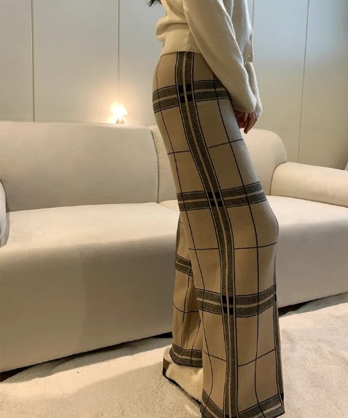 N.s（エヌドットエス）の「チェックニットワイドパンツ（その他パンツ・レディース・ホワイト/グレー/ブラック/モカ・FREE）」の18枚目の写真