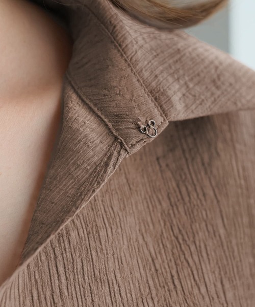 STYLE DELI（スタイルデリ）の「ドビーシャツ襟ブラウス（シャツ/ブラウス・レディース・レッド系その他/イエロー系その他/ブラウン系その他・M）」の11枚目の写真