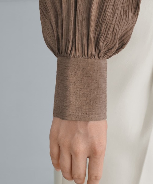 STYLE DELI（スタイルデリ）の「ドビーシャツ襟ブラウス（シャツ/ブラウス・レディース・レッド系その他/イエロー系その他/ブラウン系その他・M）」の14枚目の写真