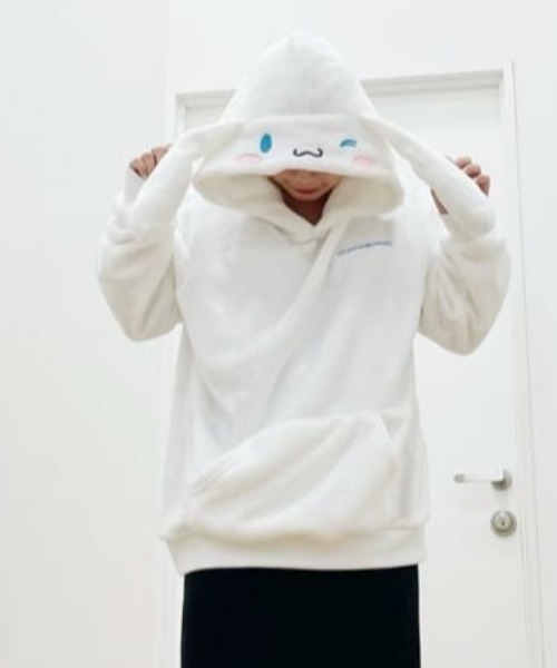 Mac-House（マックハウス）の「サンリオキャラクターズ シナモロール 耳つきボアパーカー（パーカー・レディース・ホワイト・フリー）」の7枚目の写真