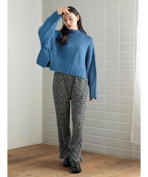 Sugar spoon（シュガースプーン）の「・SUGAR　SPOON　コバナプリーツベロアパンツ（その他パンツ・レディース・ブルー/ブラック/アイボリー・FREE）」の7枚目の写真