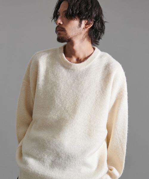 CavariA（キャバリア）の「『CavariA/キャバリア』無地モヘアタッチクルー長袖ニット（ニット/セーター・メンズ・ベージュ/ブラック/ホワイト/ワイン/マスタード/チャコール・L/M）」の8枚目の写真