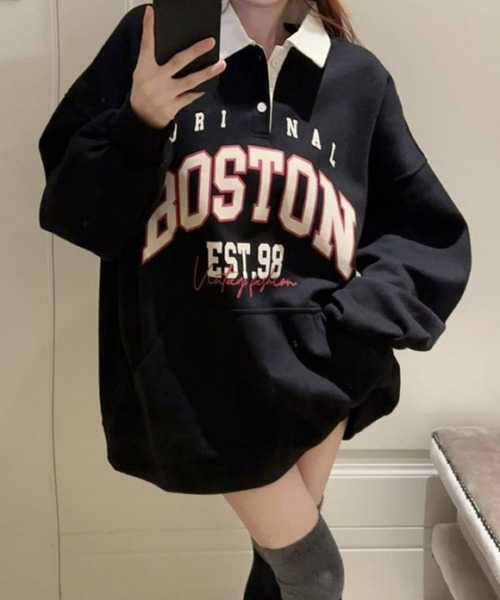 CANVAS+（キャンバスプラス）の「【CANVAS+】BOSTONプリント配色ポロ衿トップス（スウェット・レディース・レッド/ブラック・M）」の9枚目の写真