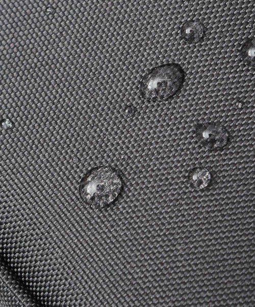 THRASHER（スラッシャー）の「撥水加工 横型 ミニショルダーポーチ BENCHMARKシリーズ（ショルダーバッグ・メンズ・ブラック・FREE）」の19枚目の写真