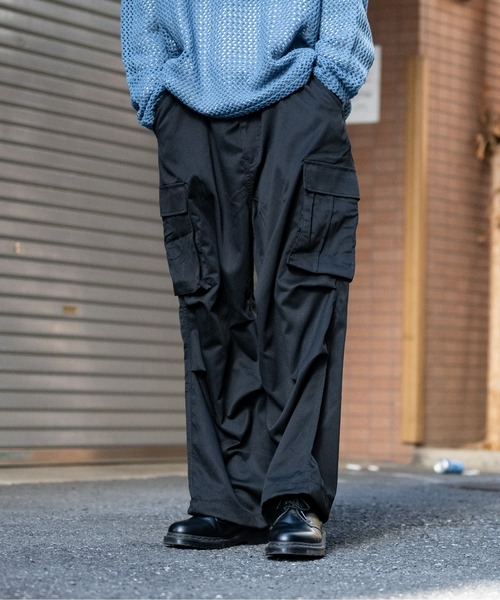 JOHN'S CLOSET（ジョンズクローゼット）の「【13】ナチュラルストレッチ オーバーカーゴパンツ（カーゴパンツ・メンズ・ブラック/オフホワイト/オリーブ/グレー・MEDIUM/LARGE）」の5枚目の写真