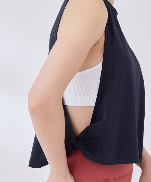 Spiritual Gangster（スピリチュアルギャングスター）の「【SPIRITUAL GANGSTER】ドリフターシームレスタンクトップ（タンクトップ・レディース・ブラック/ネイビー・S）」の15枚目の写真