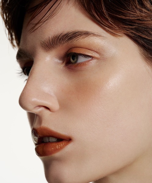 Celvoke（セルヴォーク）の「Celvoke / ポリフォニック ブラッシュ（チーク・レディース・０４ アメリカンチェリー/０１ プリマバレリーナ/０３ ミラーボール/０２ コーラルシェル/０５ タフィーピンク/EX０２ フレンチピーチ/０６ デザートサンセット（限定デザイン）・FREE）」の9枚目の写真