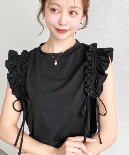 moment+(モーメントプラス)の「ギャザーフリルノースリーブTシャツ(Tシャツ/カットソー・レディース・ネイビー/ブラック/オフホワイト・M/L)」の5枚目の写真