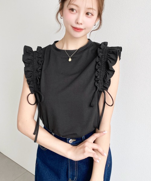 moment+(モーメントプラス)の「ギャザーフリルノースリーブTシャツ(Tシャツ/カットソー・レディース・ネイビー/ブラック/オフホワイト・M/L)」の7枚目の写真