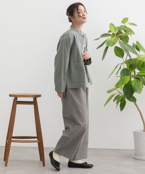 POU DOU DOU（プードゥドゥ）の「スタンドカラーシャツジャケット（ブルゾン・レディース・ブルー/ベージュ/ダークグレー・3）」の14枚目の写真