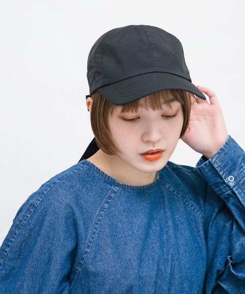 KBF（ケイビーエフ）の「バックリボンナイロンCAP（キャップ・レディース・ブラック/ベージュ系その他・ONE）」の3枚目の写真