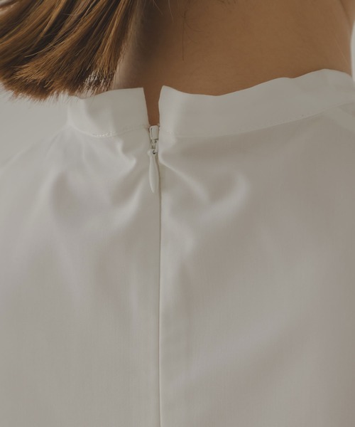 rectangle（レクタングル）の「フロントタックフレアブラウス（シャツ/ブラウス・レディース・ブラック/オフホワイト・FREE）」の14枚目の写真