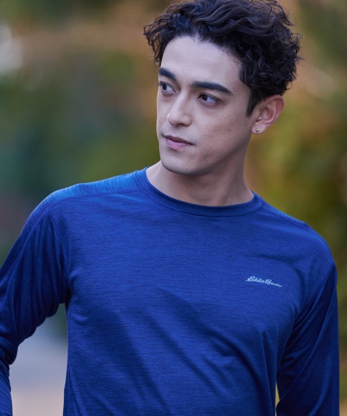 Eddie Bauer（エディーバウアー）の「レゾリューション 長袖Ｔシャツ（Tシャツ/カットソー・メンズ・グレー/スモーキーグリーン系/ネイビー・XS/S/M/L/XL/XXL）」の22枚目の写真