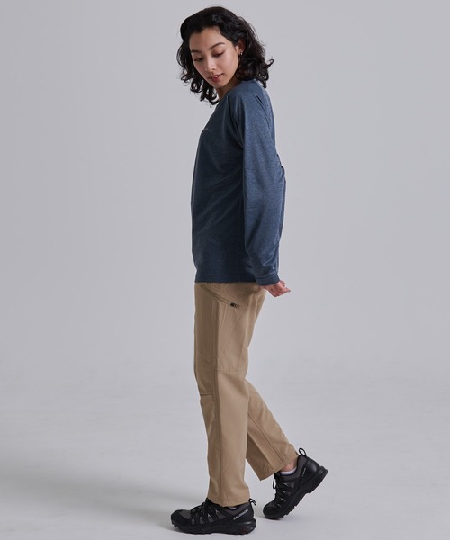 Eddie Bauer（エディーバウアー）の「レゾリューション 長袖Ｔシャツ（Tシャツ/カットソー・メンズ・グレー/スモーキーグリーン系/ネイビー・XS/S/M/L/XL/XXL）」の19枚目の写真
