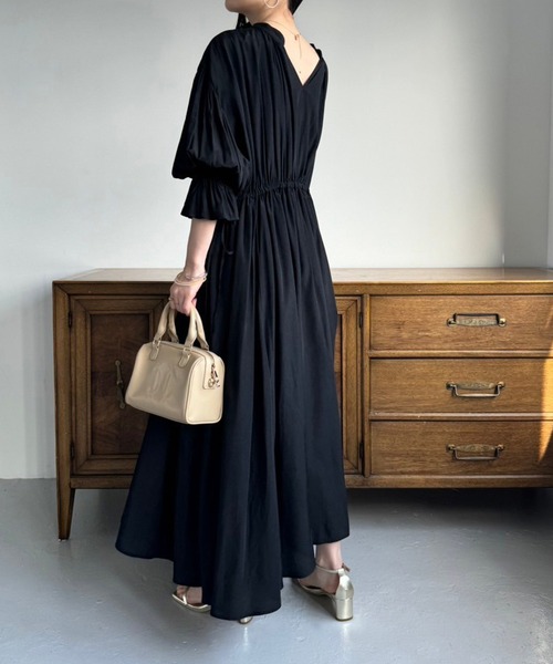 one after another NICE CLAUP（ワンアフターアナザーナイスクラップ）の「サイドリボンワンピース（ワンピース・レディース・アイボリー/ブラック/ピンクベージュ・SMALL/MEDIUM/LARGE）」の20枚目の写真