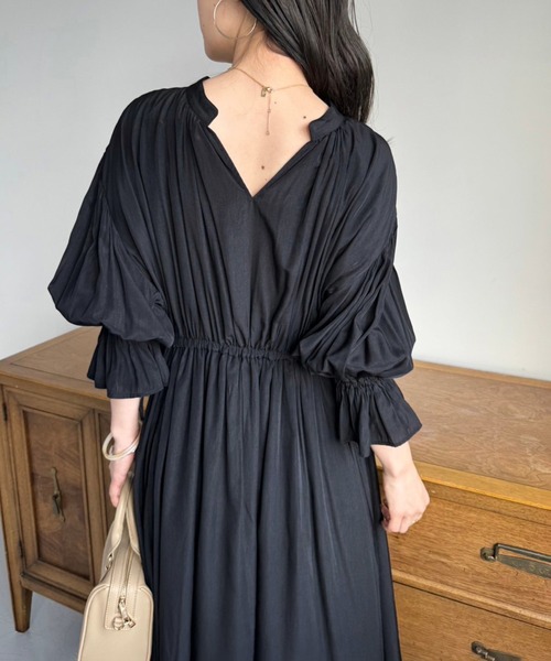 one after another NICE CLAUP（ワンアフターアナザーナイスクラップ）の「サイドリボンワンピース（ワンピース・レディース・アイボリー/ブラック/ピンクベージュ・SMALL/MEDIUM/LARGE）」の19枚目の写真